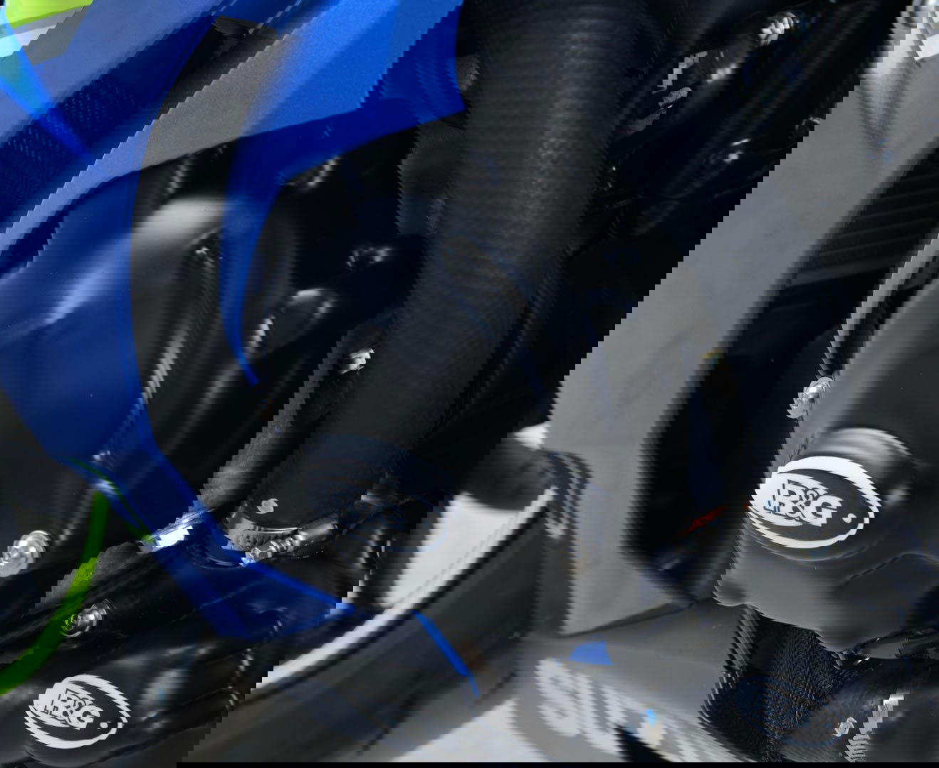 kit 2 pezzi (ECC0229BK-ECC0231BK) - protezione motore Suzuki GSX-R1000/R '17- (solo carter e frizione) R&G