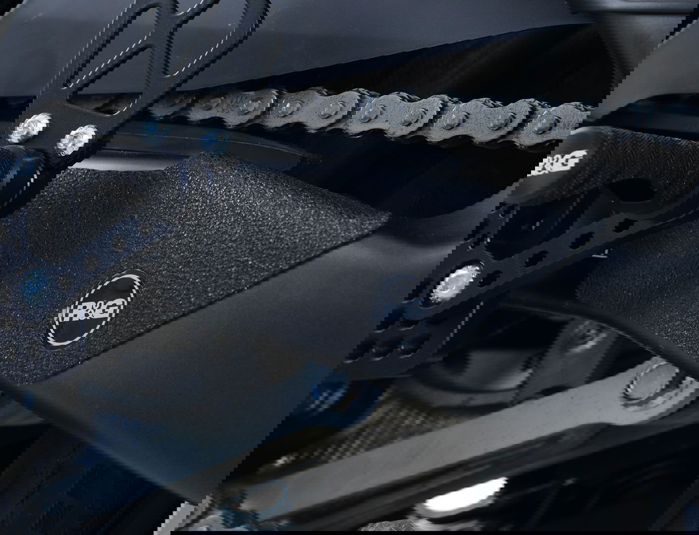 Kit 3PZ Adesivi Anti Scivolo Paratacco Yamaha Yzf R6 17 Telaio E Lato Sx Forcellone Nero R G 18435 Rg EZBG908BL - Endurrad