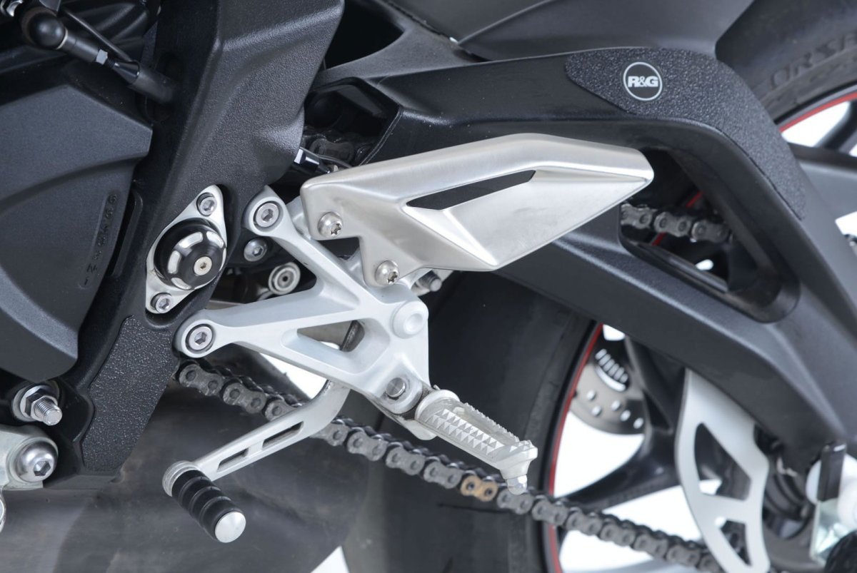 Kit 4PZ Adesivi Anti Scivolo Paratacco Triumph Street Triple 765 Rs 17 Nero R G 18437 Rg EZBG805BL - ENDURRAD