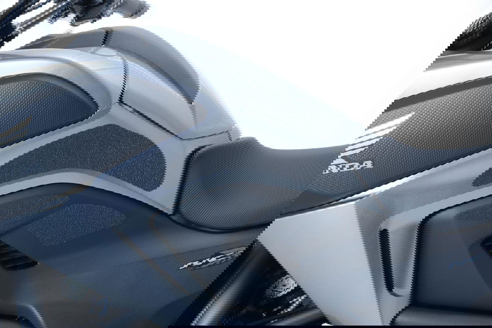 Kit 6PZ Adesivi Anti Scivolo Serbatoio Honda NC700 X NC750 X 12 15 Rg EZRG315 Rg EZRG315 - Endurrad