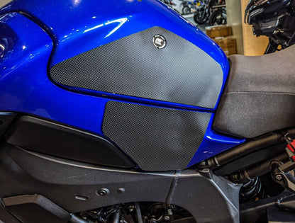 Kit adesivi antiscivolo paraserbatoio Yamaha MT - 10 2022 - ENDURRAD
