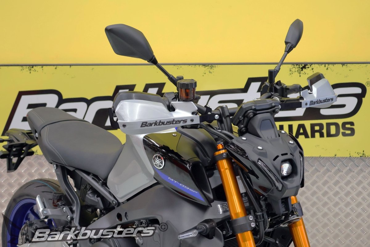 Kit montaggio paramani nero - due punti di fissaggio: YAMAHA MT 09 / MT 09 SP ('21 - '23) - ENDURRAD