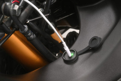 Kit presa USB - C montaggio a carena, omologazione CE - ENDURRAD