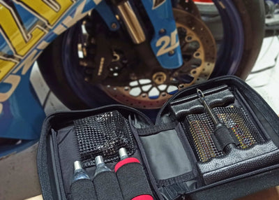 Kit riparazione pneumatici tubeless in borsetta - chiave a T - ENDURRAD