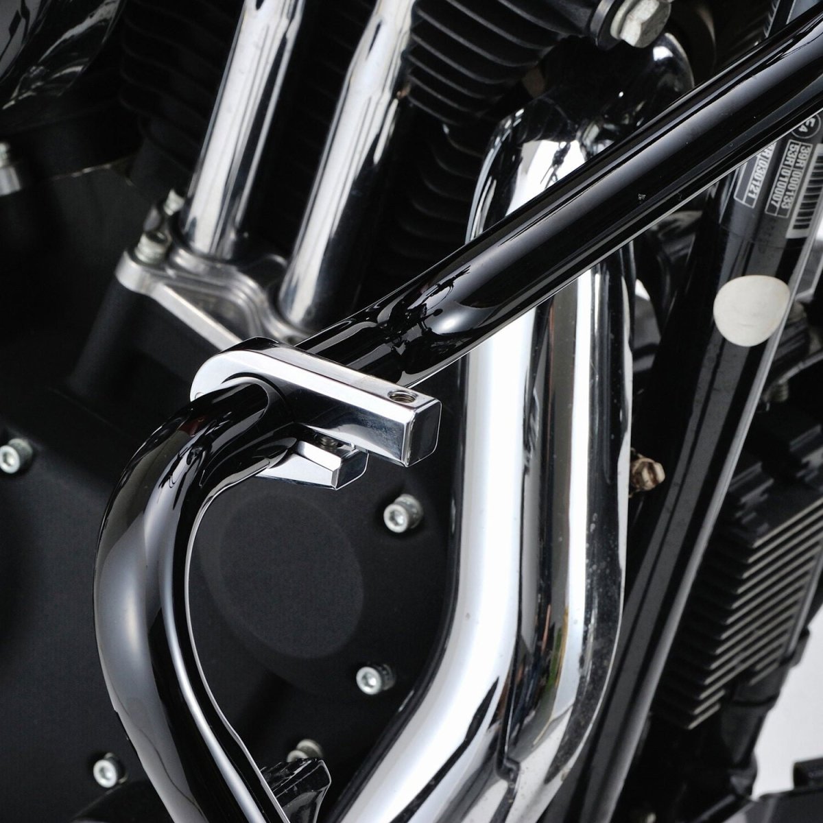 Morsetto universale per manubrio 25.4/M8 tipo C - ENDURRAD