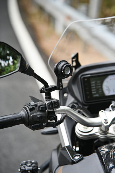 Vicino al campo visivo – porta cellulare Outplorer QM04