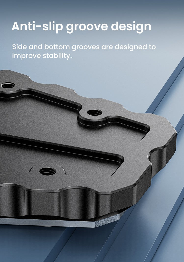 Non-slip grooves on the sides and bottom