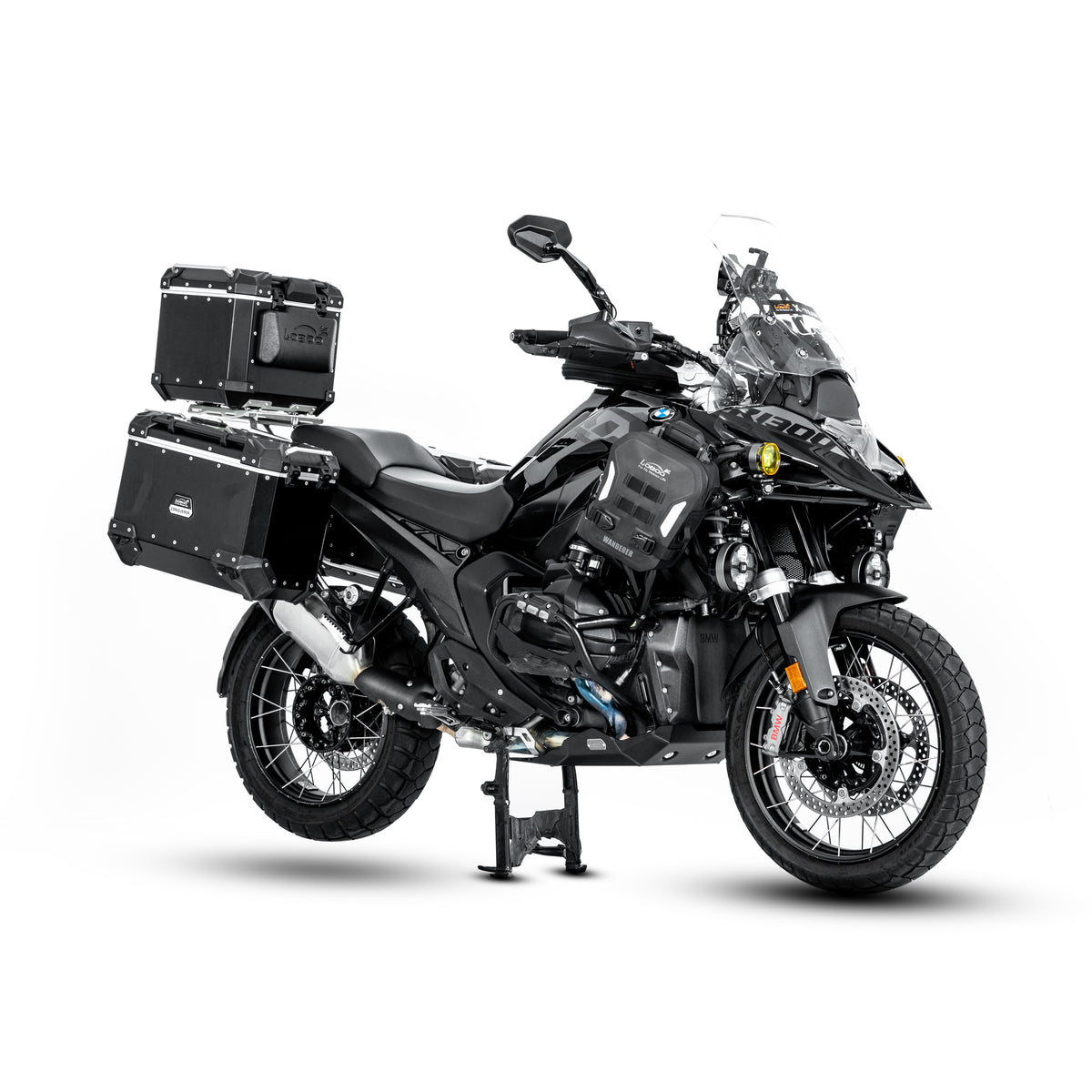 BMW R 1300 GS con paracoppa nero, vista posteriore di tre quarti