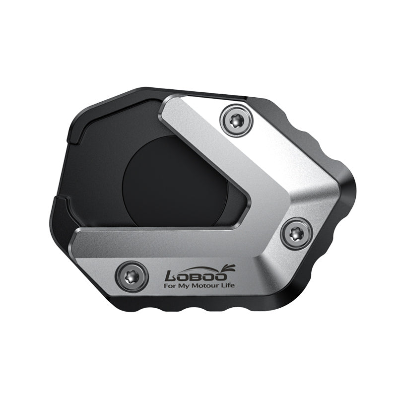 Tre F 900 GS, tre codici diversi