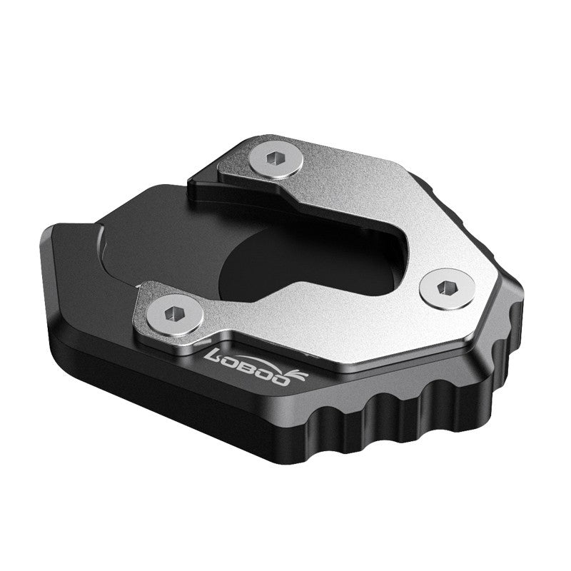 Piastra cavalletto LOBOO CJC862 in vista tre quarti, profilo basso lavorato CNC