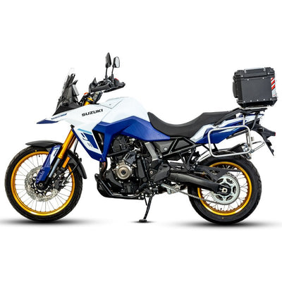 Suzuki V-Strom 800DE di lato con bauletto LOBOO PIKE TRACKER nero sulla piastra JP421W