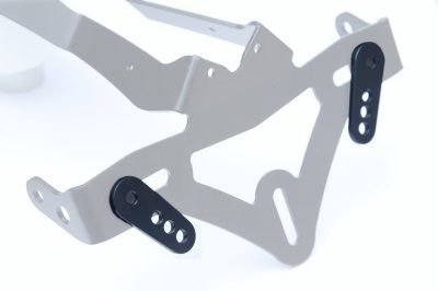 Piastrine Universali Montaggio Supporto Targa 10700 Rg LPK0003BK - ENDURRAD