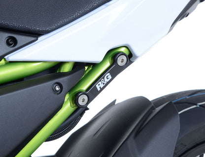 Placchette copri fori poggiapiedi posteriori (paio), Kawasaki Z 650 - Ninja 650 '17 - BLP0064BK R&G - ENDURRAD