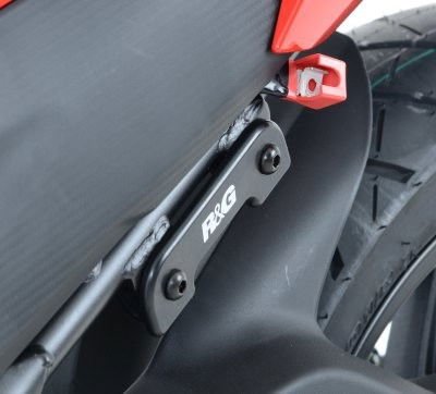Placchette Copri Fori Poggiapiedi Posteriori Pezzo Singolo Lato Sx Honda CBR500R 13 15 CB500F 13 15 CBR300R 10343 Rg BLP0029BK - ENDURRAD