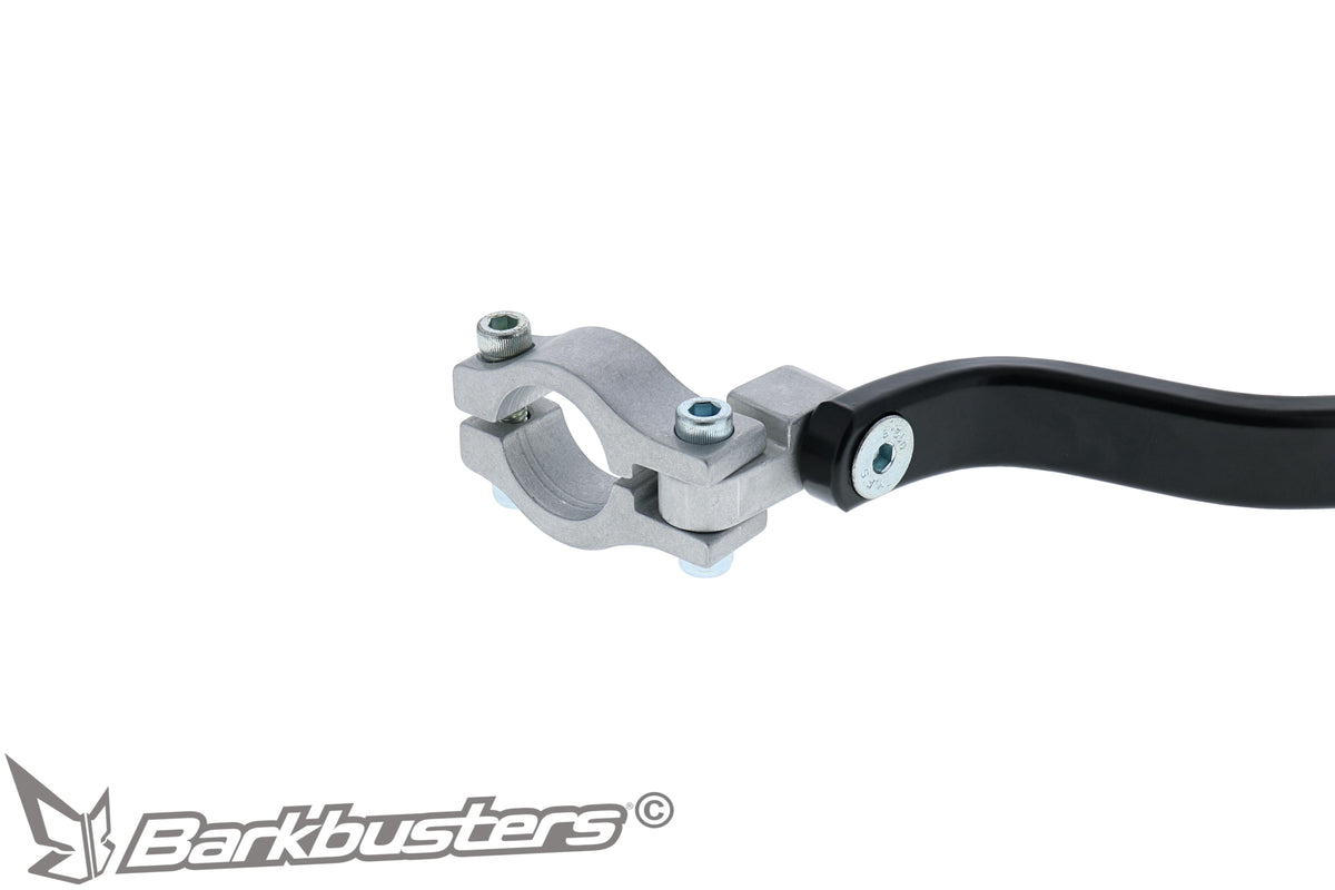 Protezione paramani Barkbusters BLG-019, dettaglio del morsetto sul manubrio