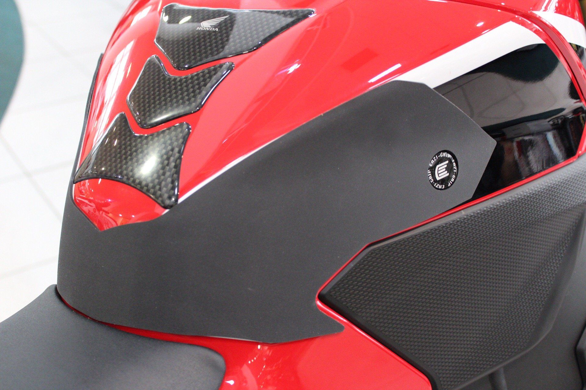 Protezione serbatoio HONDA CBR1000RR 2017-2019