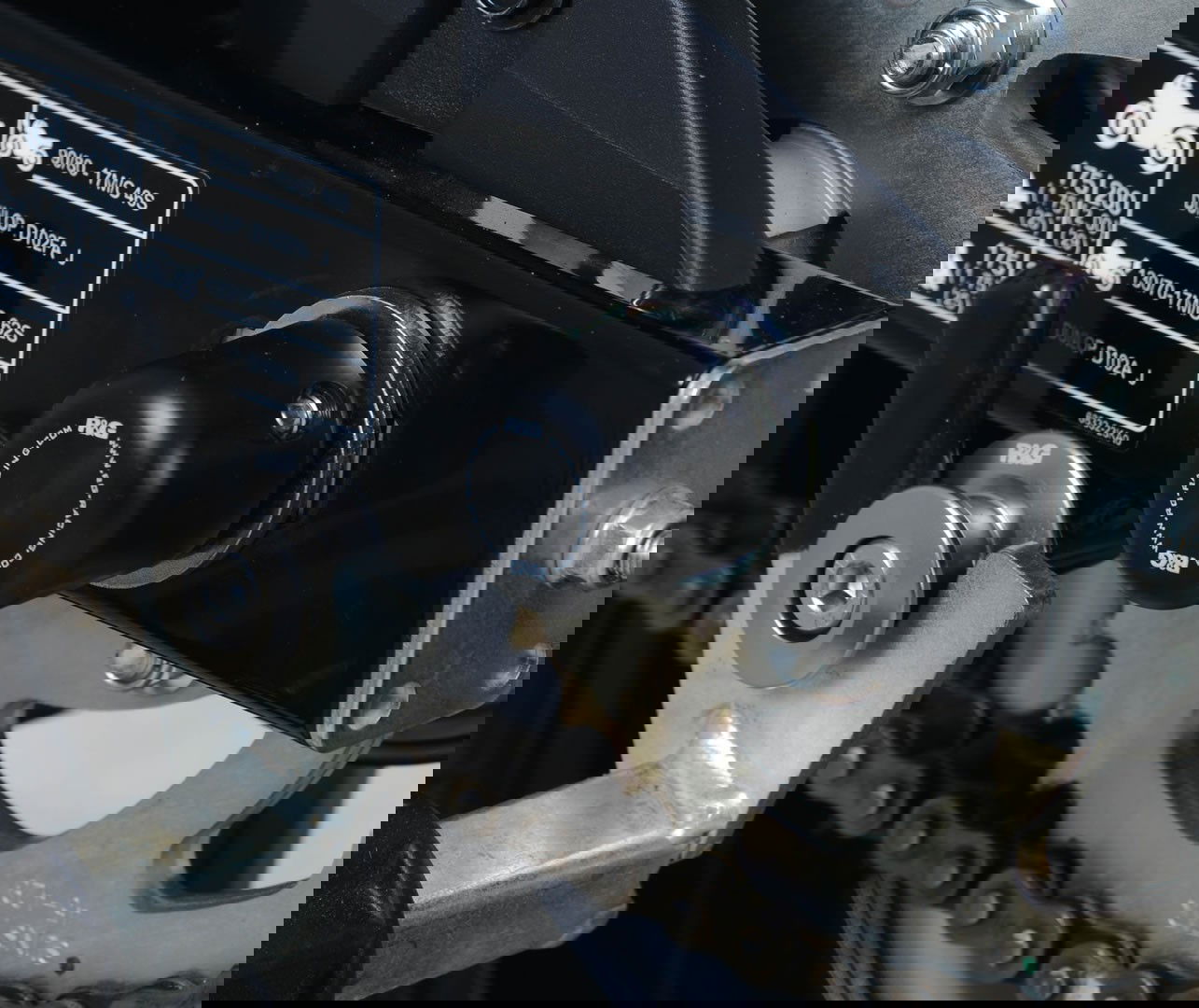 protezioni forcellone, SUZUKI GSX-R 125 / GSX-S 125 SP0079BK R&G