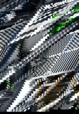 Retina Prot Radiatore Acciaio Inossidabile Kawasaki Z750 07 Z750R Z800 Z1000 10 Z1000R 17 Ninja 1000SX 20 Z 10786 Rg SRG0014SS - Endurrad