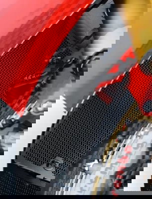 Retina protezione radiatore TITANIUM - Honda CBR1000RR '08-'16 (colore rosso)