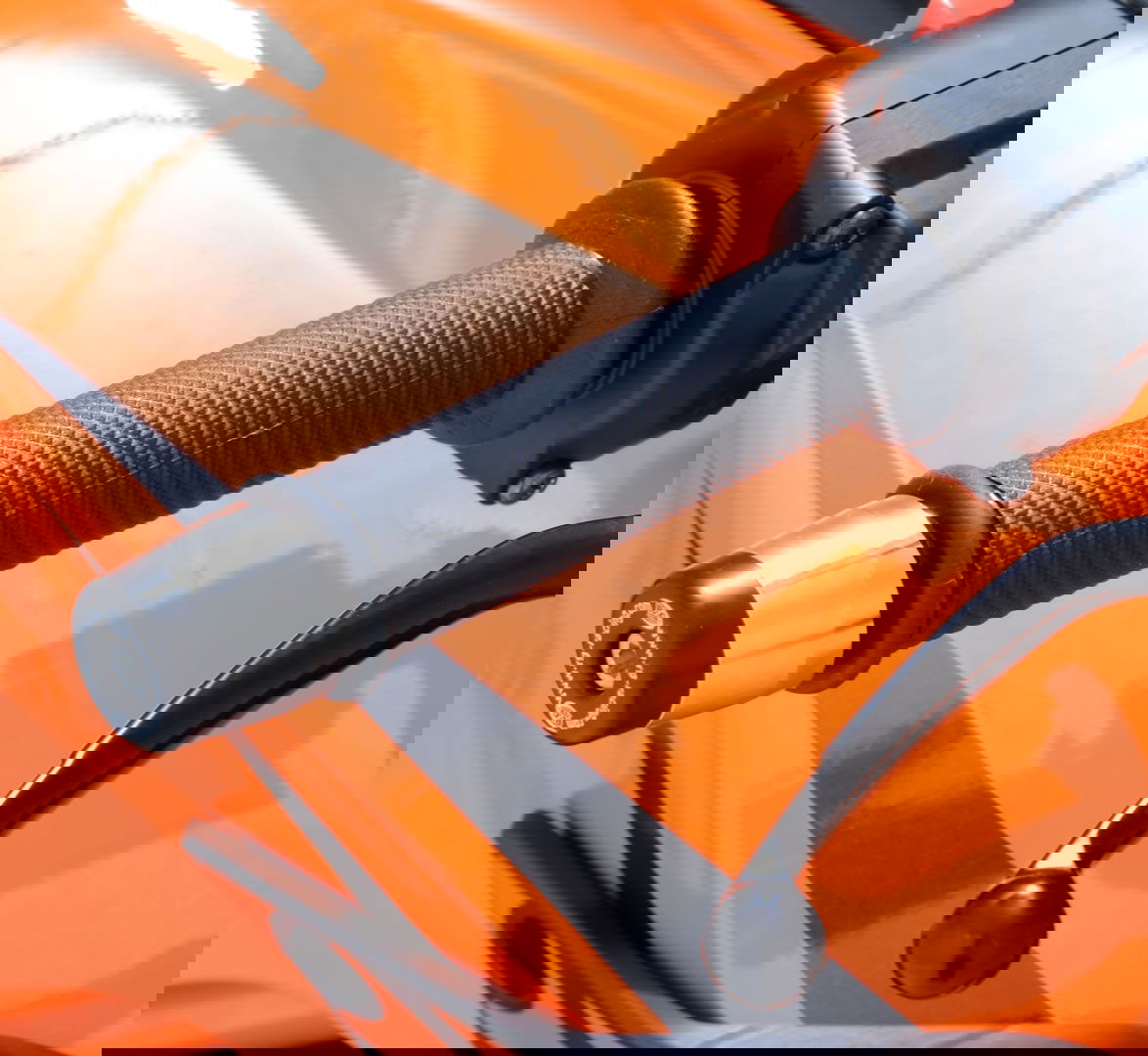 Stabilizzatori Tamp Manubrio Ktm 690 Duke 12 690 Duke R 990SMR 08 12 1290 Super Duke Super Duke Gt Husqvarna Vit 7059 Rg BE0060BK - Endurrad