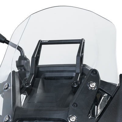 Supporto navigatore montato dietro il cupolino della BMW R 1300 GS