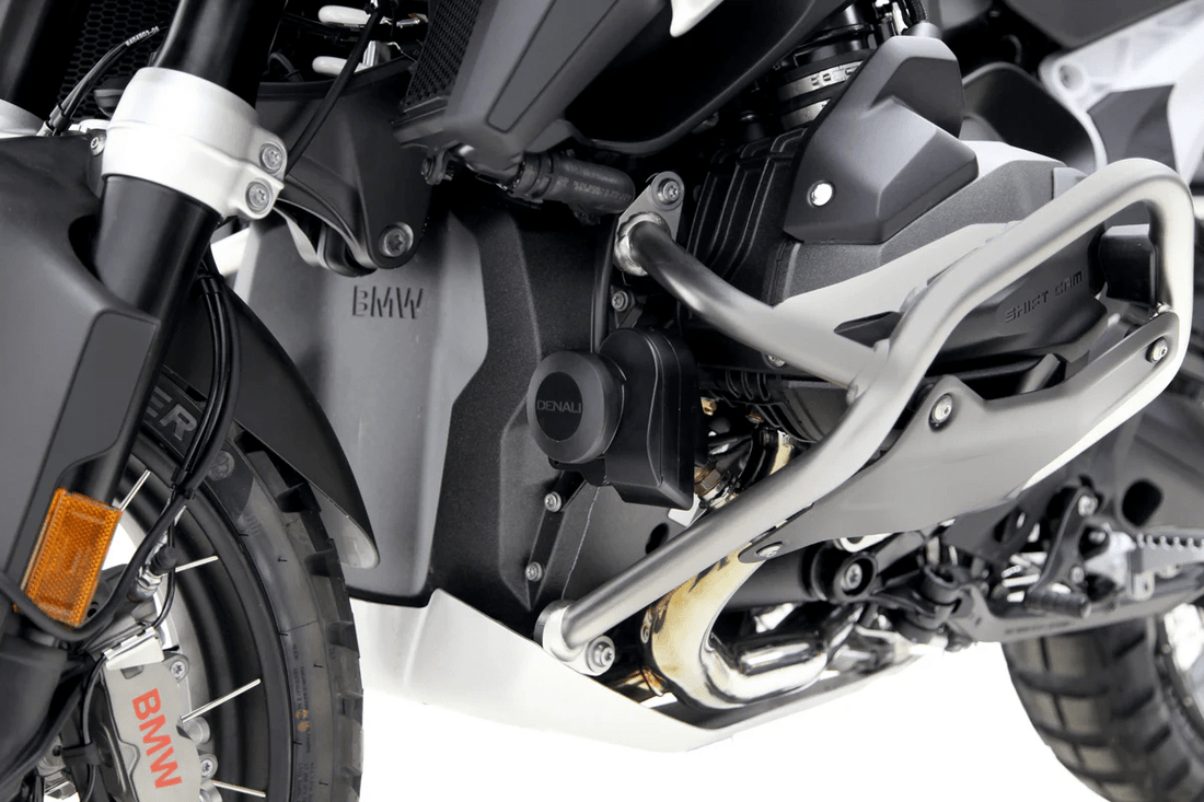 Supporto per clacson DENALI montato sulla BMW R 1300 GS – vista 3