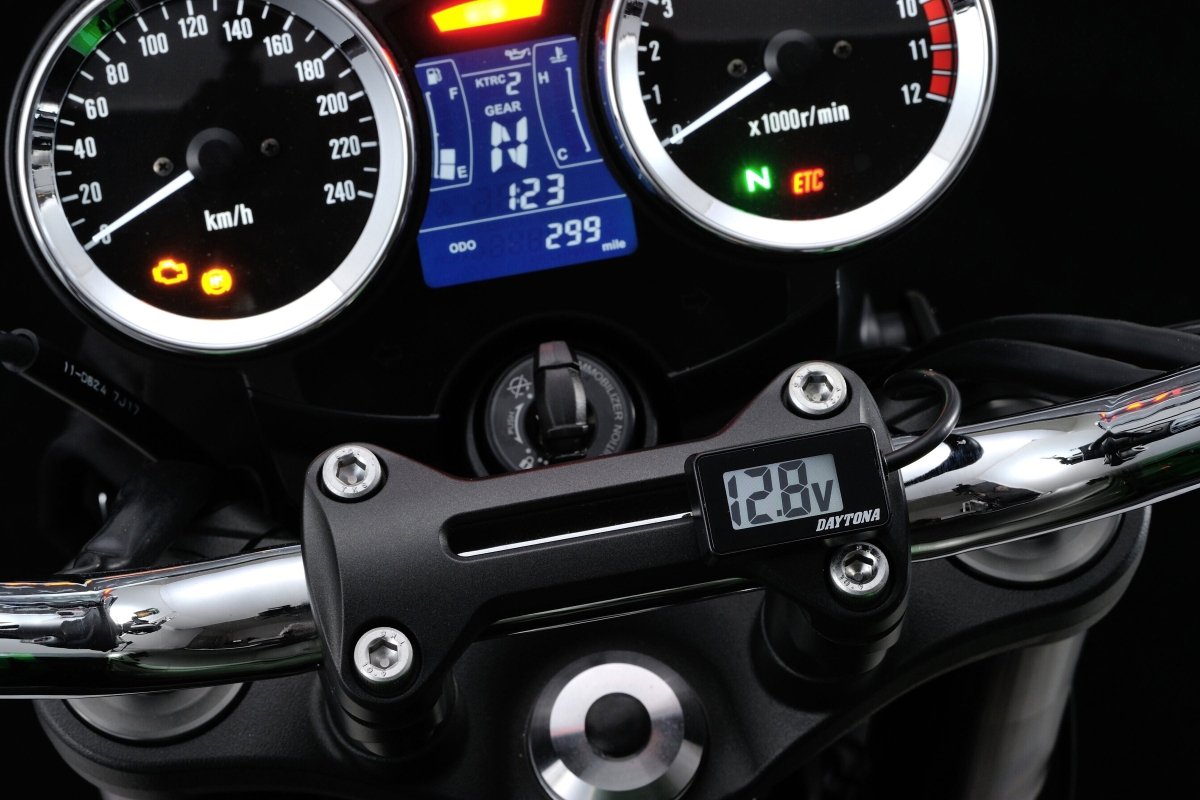 Voltmetro compatto 7.5 - 18 V | 89279 - r25988 - ENDURRAD